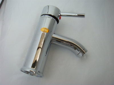 韓泰臺盆龍頭900508 全銅材質(zhì)打造的單把單孔面盆精品